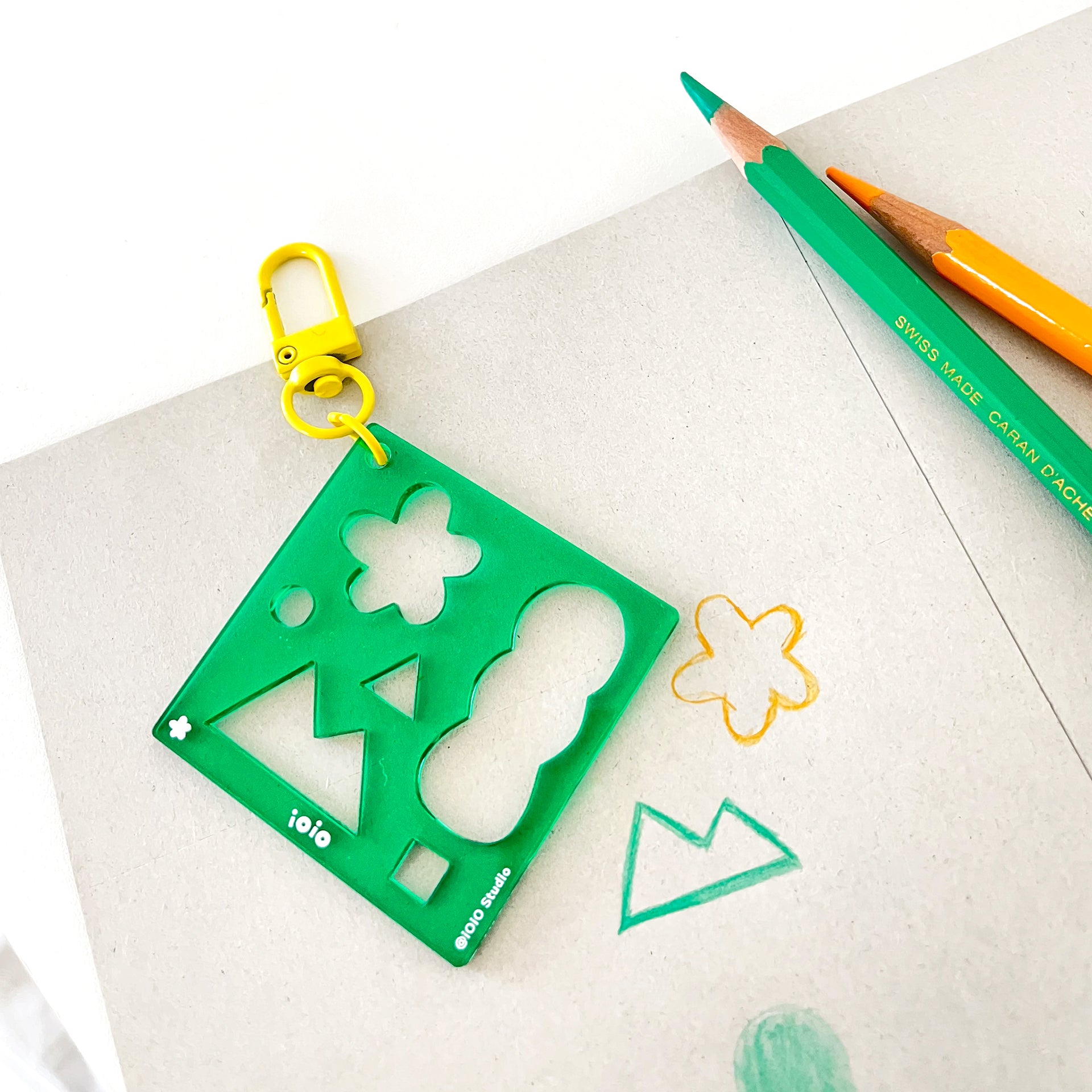 Shape Normograph Keyring - Green – ioio-studio