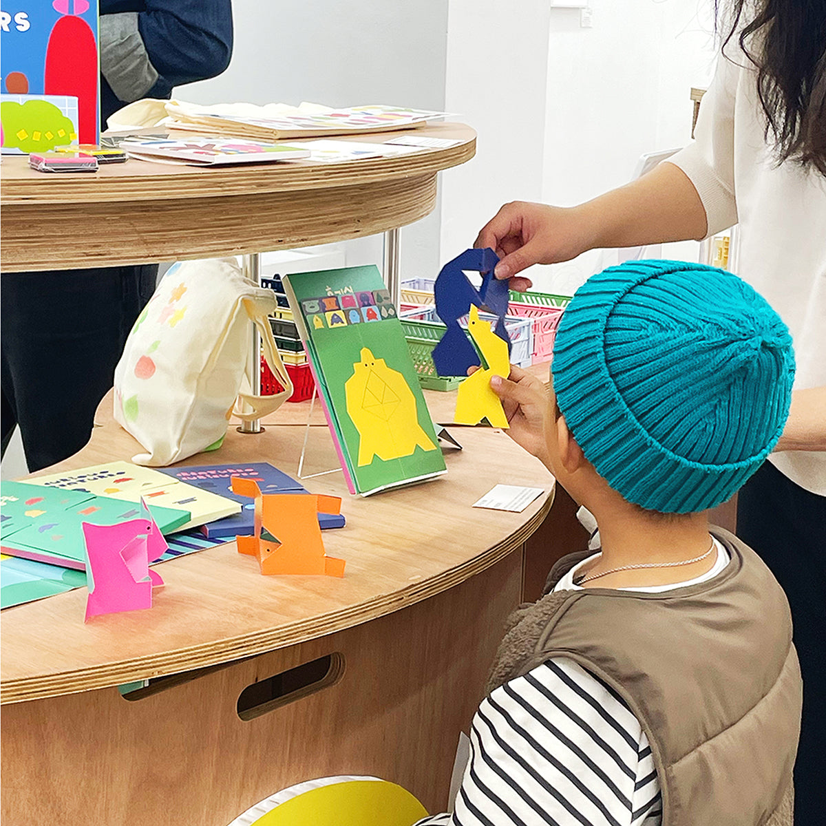 iOiO Studio Art Pop-up <Playground>